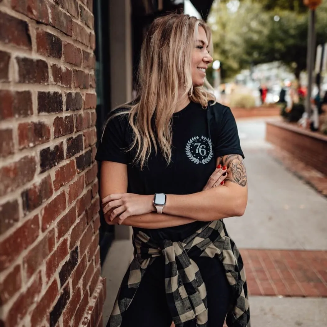 76 Crest Basic Tee - Women's Relaxed Fit